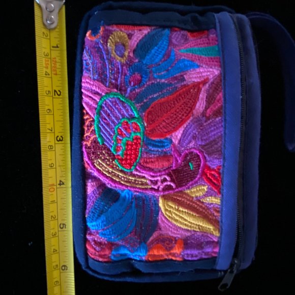 Wristlet from Mexico, embroidered by hand.about 6" long - Picture 7 of 9